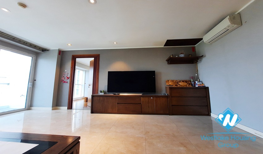 154spm - Apartment with three bedroom for rent in Ciputra L Tower